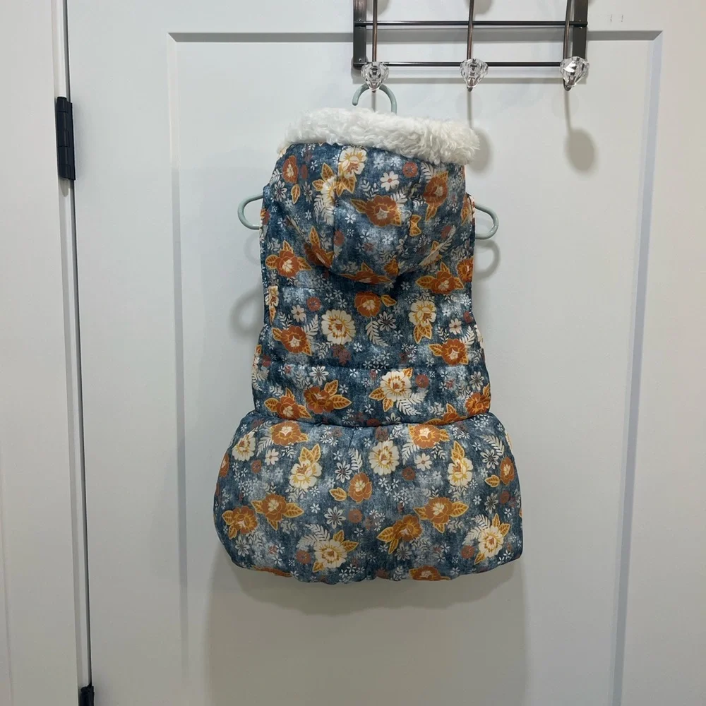 Little Lass Blue Floral Quilted Puffer Vest with Faux Fur Trimmed Hood Size 6